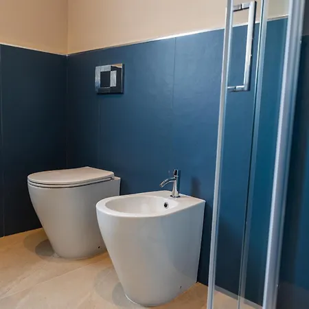 Brezza Apartmanhotel *