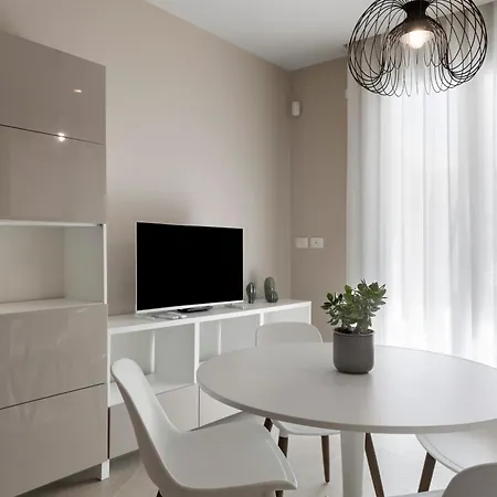 Brezza Aparthotel Santa Flavia
