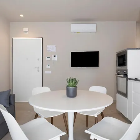 Brezza Appart hôtel Santa Flavia
